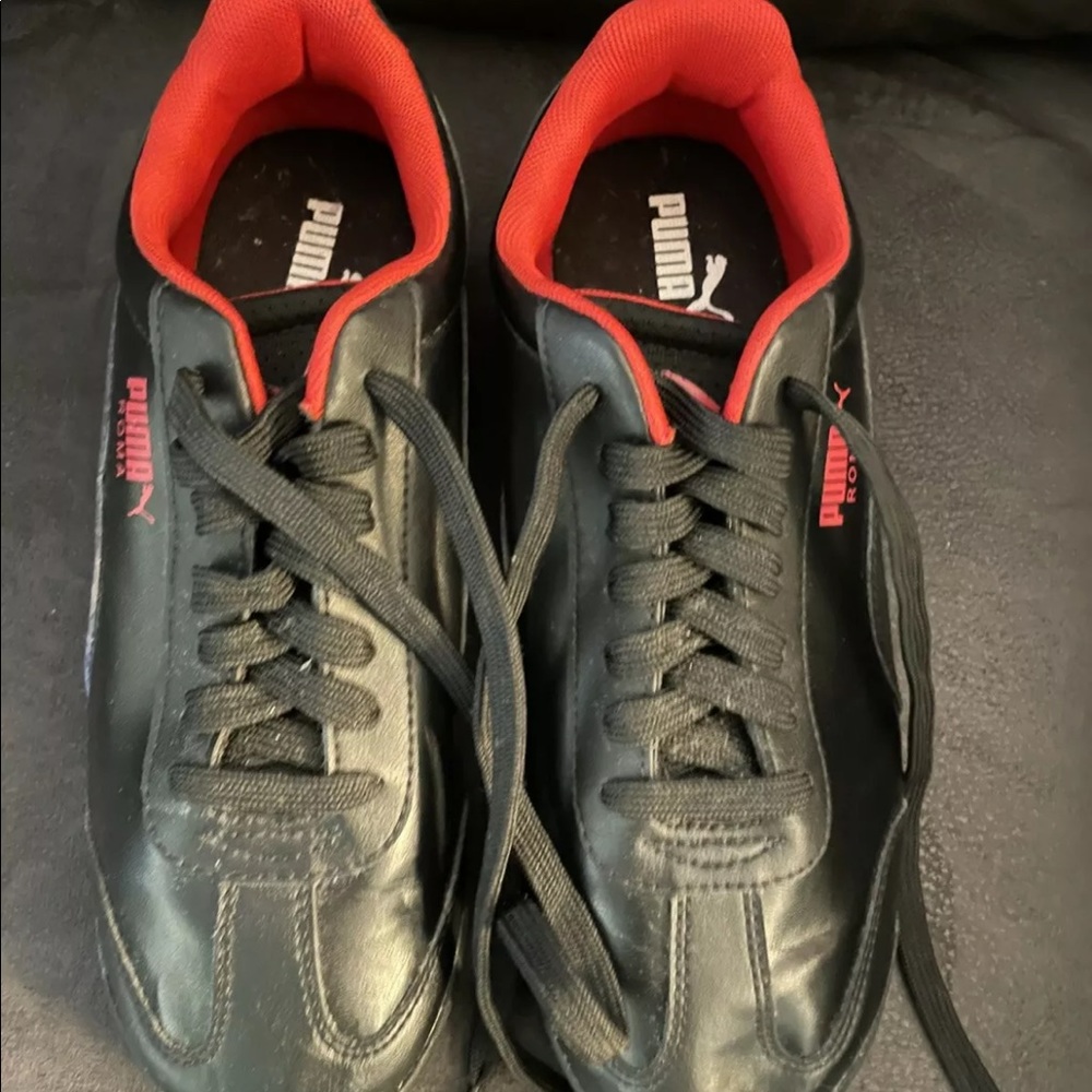 Puma Roma black running shoes women sneakers 5 1/2